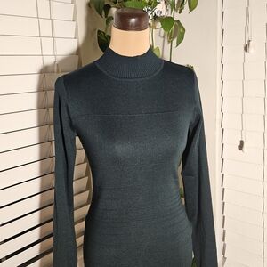 Fasion Nova Green Sweater Dress